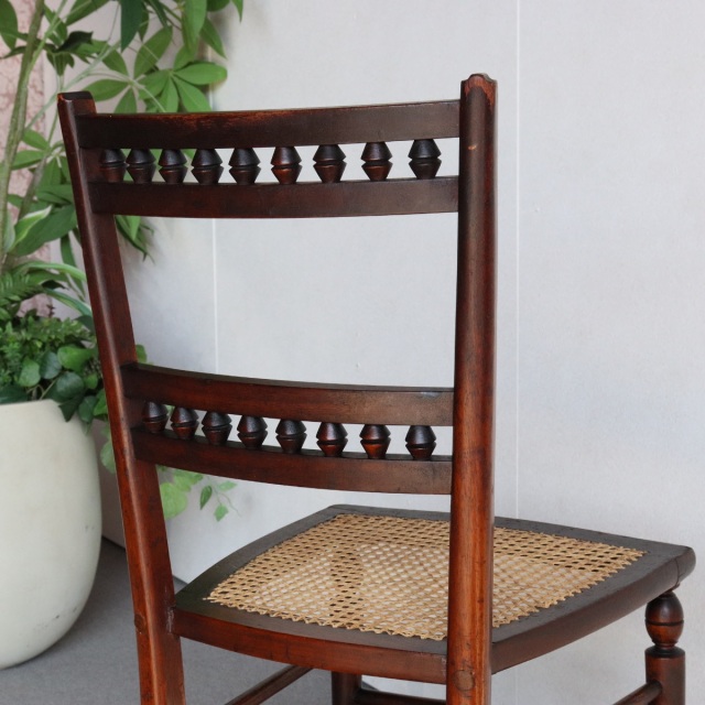 ビクトリアンVICTORIANのベッドルームチェア