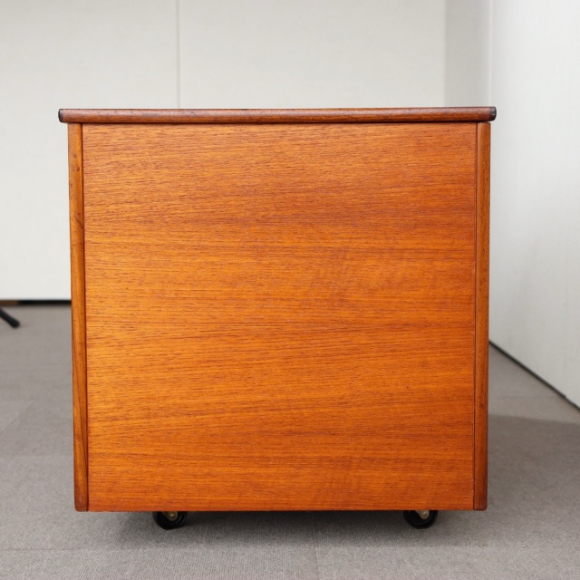 英国ヴィンテージのベッドボックス