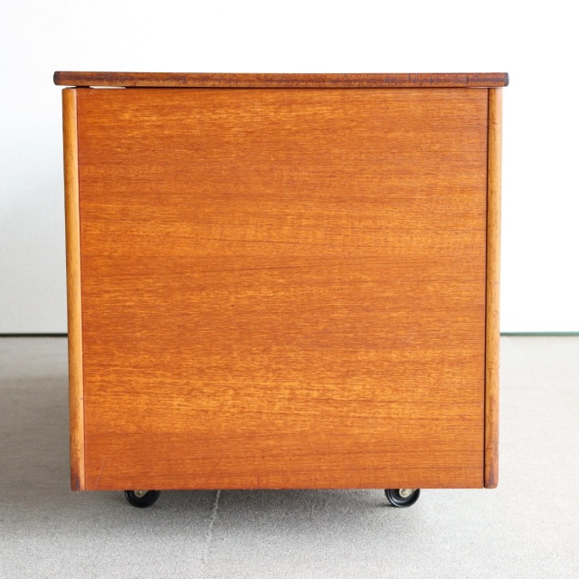 英国ヴィンテージのベッドボックス