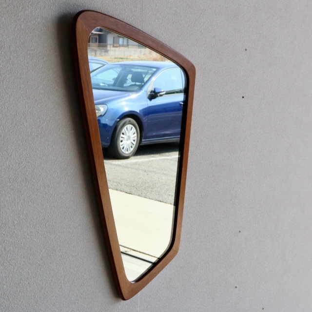 英国ヴィンテージのチークミラー