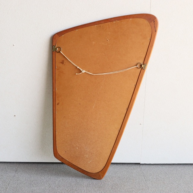 英国ヴィンテージのチークミラー