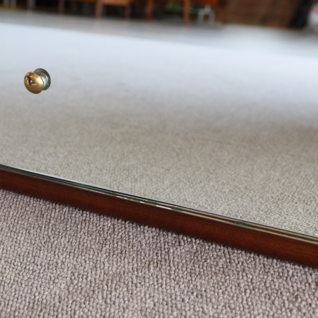 英国ヴィンテージのチークミラー