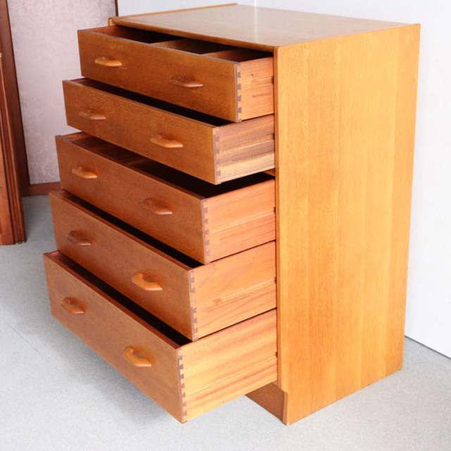 ジープランG-PLANの5段チェスト