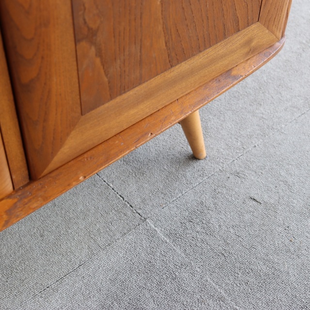 アーコールErcolのサイドボード