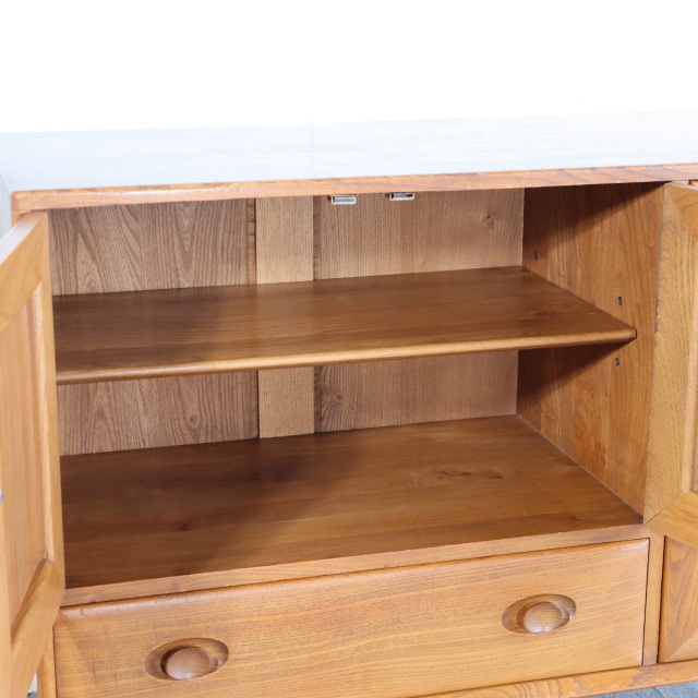 アーコールErcolのサイドボード