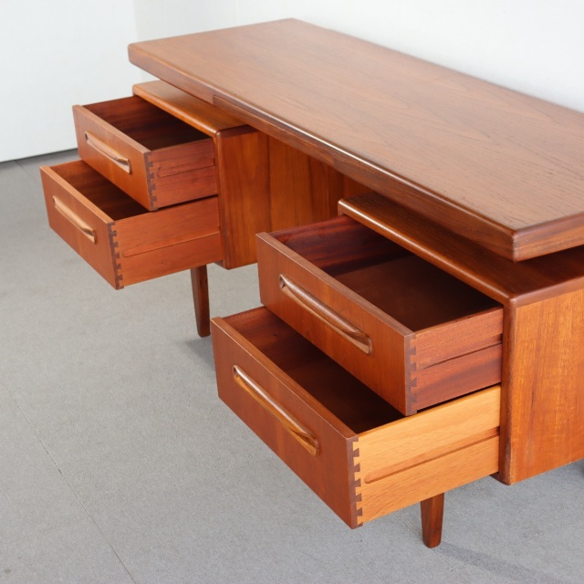 ブラックフライデー！12月1日9時までの限定価格】【仕事がはかどらない