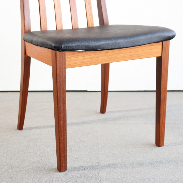 ジープランG-PLANのチェア