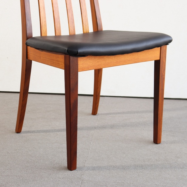 ジープランG-PLANのチェア