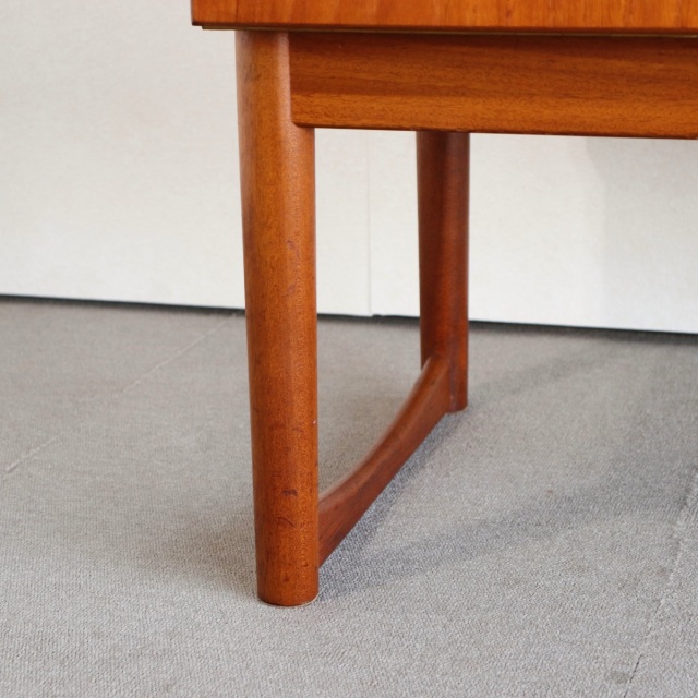 マッキントッシュMacintoshのサイドボード