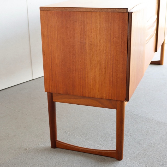 マッキントッシュMacintoshのサイドボード