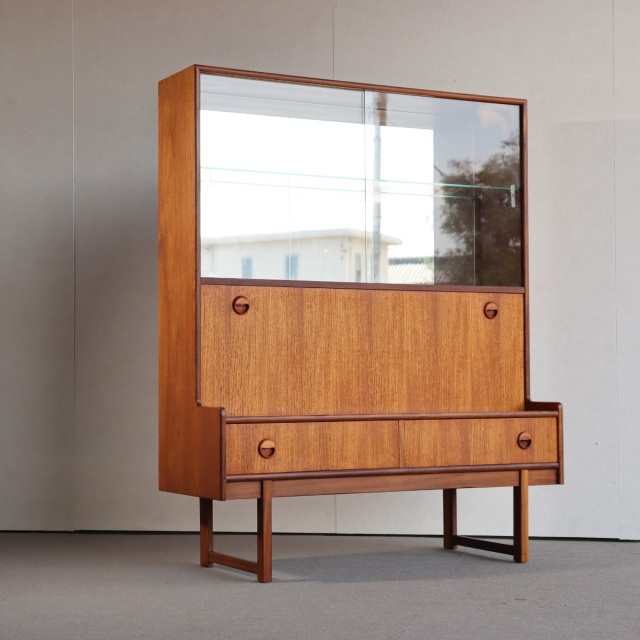 90783☆イギリス Turnidge ガラス キャビネット 木製 本棚