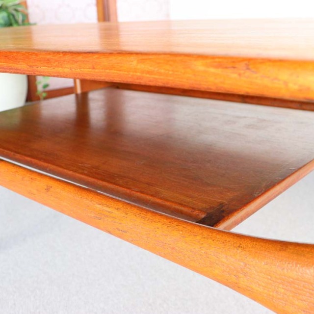 木製のヴィンテージコーヒーテーブル　24010