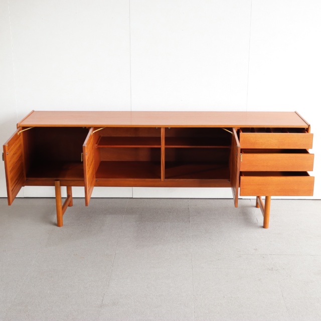 マッキントッシュMacintoshのサイドボード