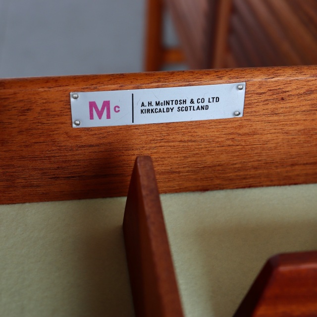 マッキントッシュMacintoshのサイドボード