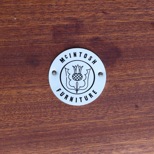 マッキントッシュMacintoshのダイニングテーブル