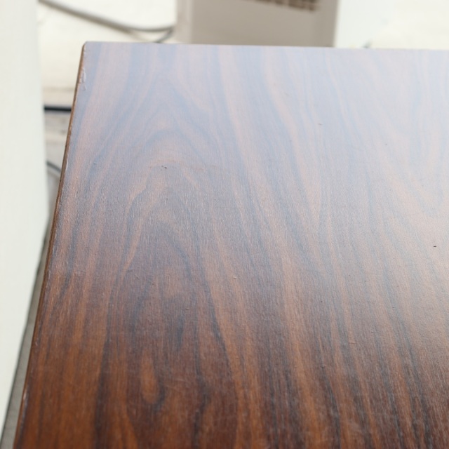 英国ヴィンテージのサイドボード