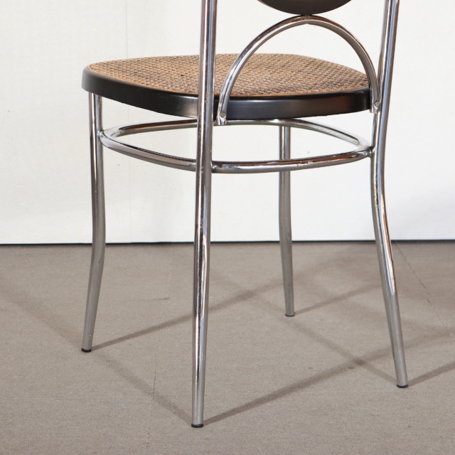 トーネットのクロムチェア