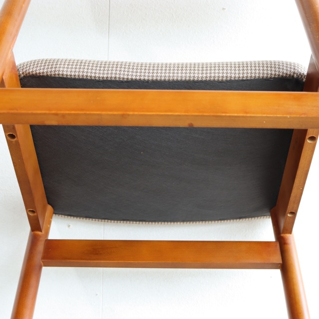 英国ヴィンテージのチーク材のチェア