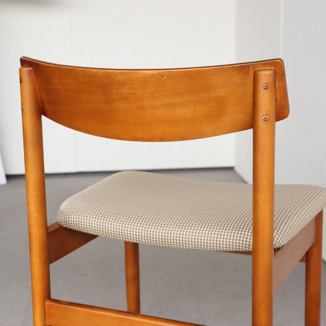 英国ヴィンテージのチーク材のチェア