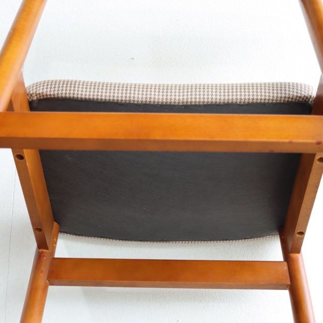 英国ヴィンテージのチーク材のチェア