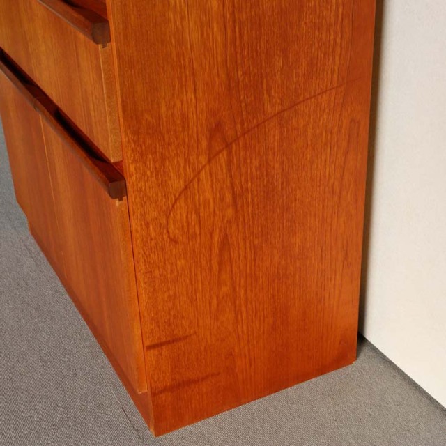 木製のヴィンテージビュロー、上部は上から開く扉、下部は両開きの扉、24118