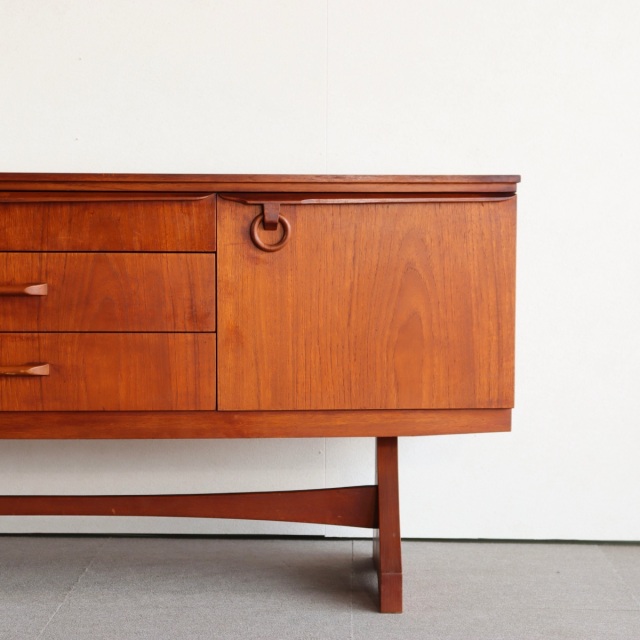 ビューチリティBEAUTILITYのサイドボード