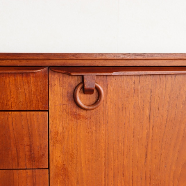 ビューチリティBEAUTILITYのサイドボード