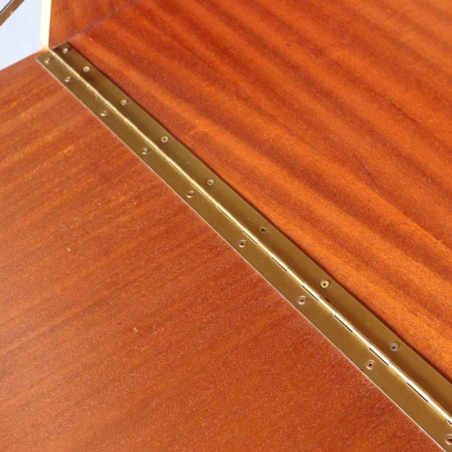 木製のヴィンテージビュロー、上部は上から開く扉、下部は両開きの扉、24118