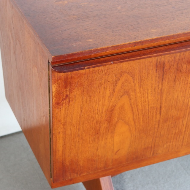 ビューチリティBEAUTILITYのサイドボード