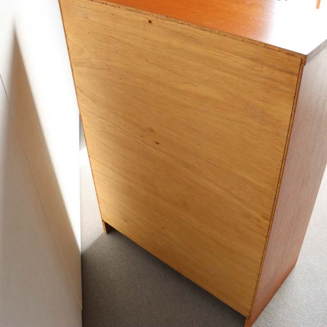 木製のヴィンテージビュロー、上部は上から開く扉、下部は両開きの扉、24118