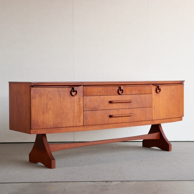 ビューチリティBEAUTILITYのサイドボード