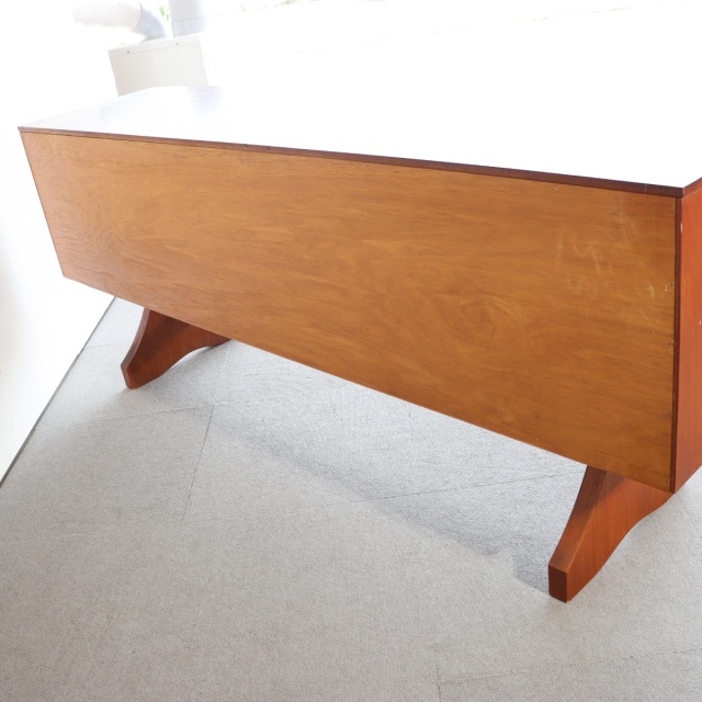 ビューチリティBEAUTILITYのサイドボード