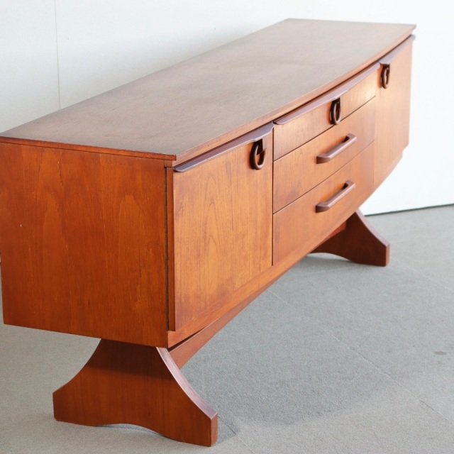 ビューチリティBEAUTILITYのサイドボード