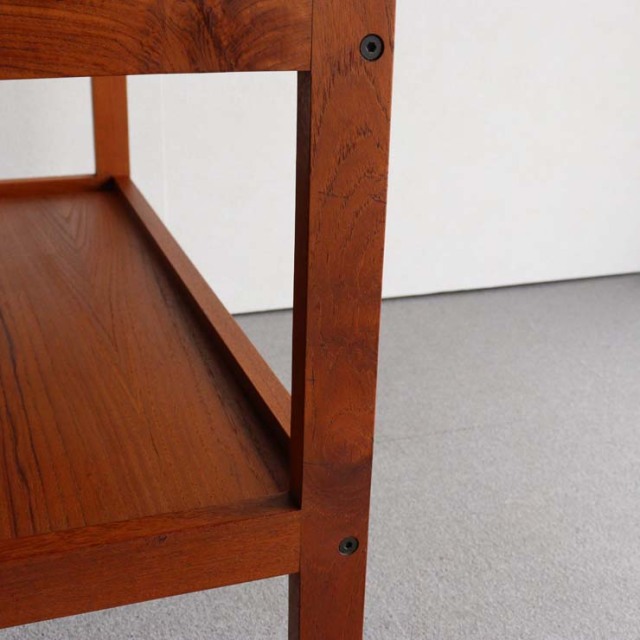 木製のキャスター付きのワゴン、24146