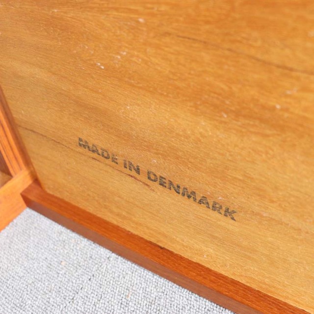 木製のキャスター付きのワゴン、24146