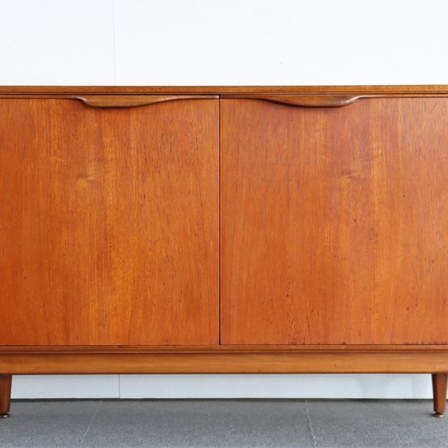 マッキントッシュMacintoshのサイドボード