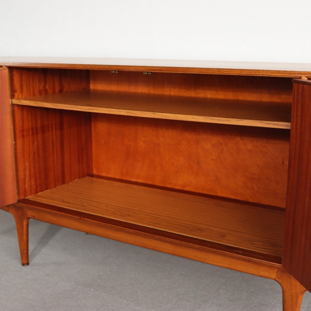 マッキントッシュMacintoshのサイドボード