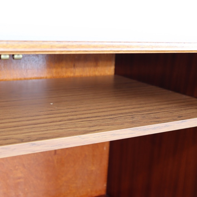 マッキントッシュMacintoshのサイドボード