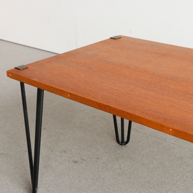 ジープランG-PLAN　Ib Koford-Larsenのリメイクデスク