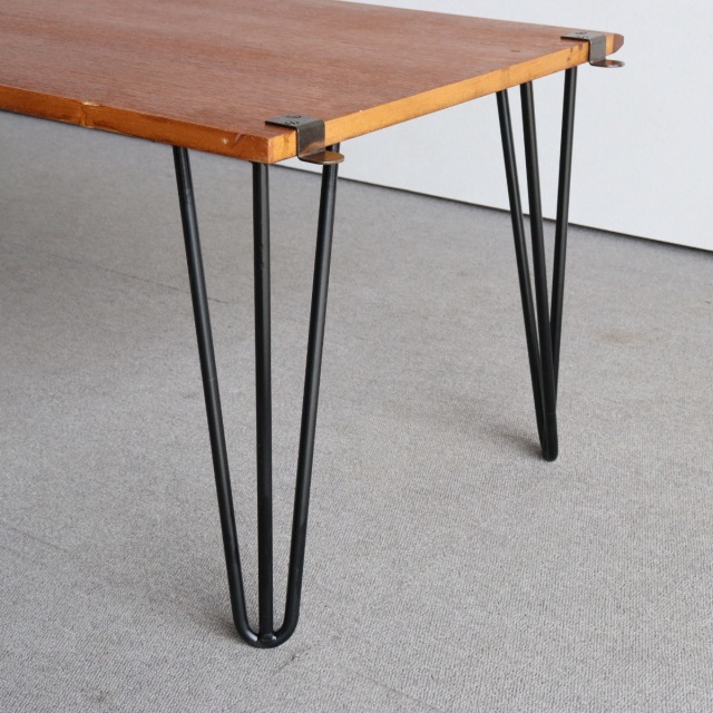 ジープランG-PLAN　Ib Koford-Larsenのリメイクデスク