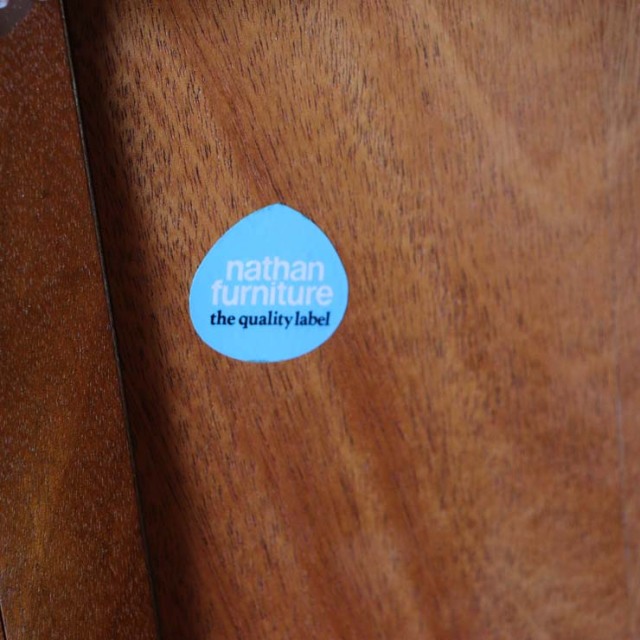 ネイサンNATHANのキャビネット