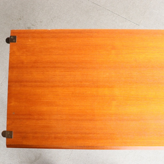 ジープランG-PLAN　Ib Koford-Larsenのリメイクデスク