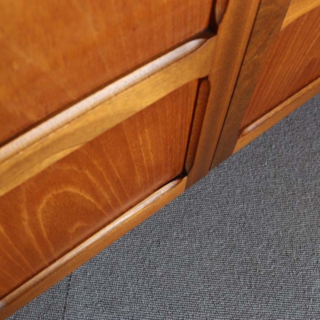 ネイサンNATHANのキャビネット