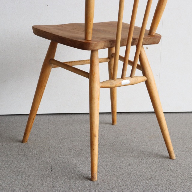 アーコールERCOLのスティックバックチェア