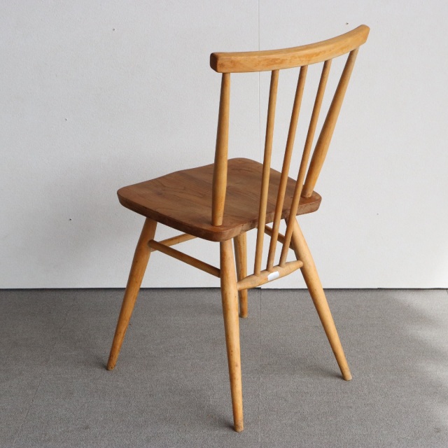 アーコールERCOLのスティックバックチェア