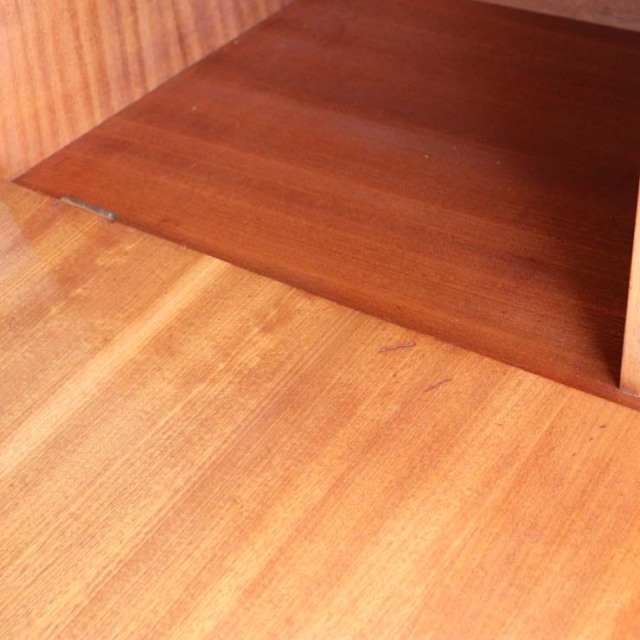 じゅわ～っと沁みます。 Macintoshマッキントッシュ製キャビネット