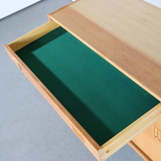 送料込】デンマーク製キャビネット | ヴィンテージ家具
