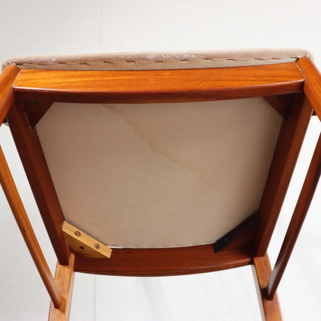 ベイスクラフトBEITHCRAFTのダイニングチェア