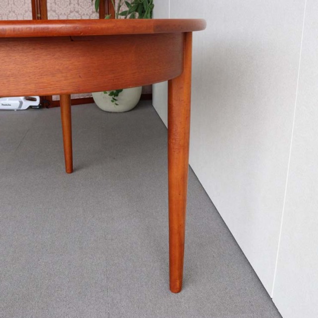 木製のオーバルヴィンテージダイニングテーブル、24081