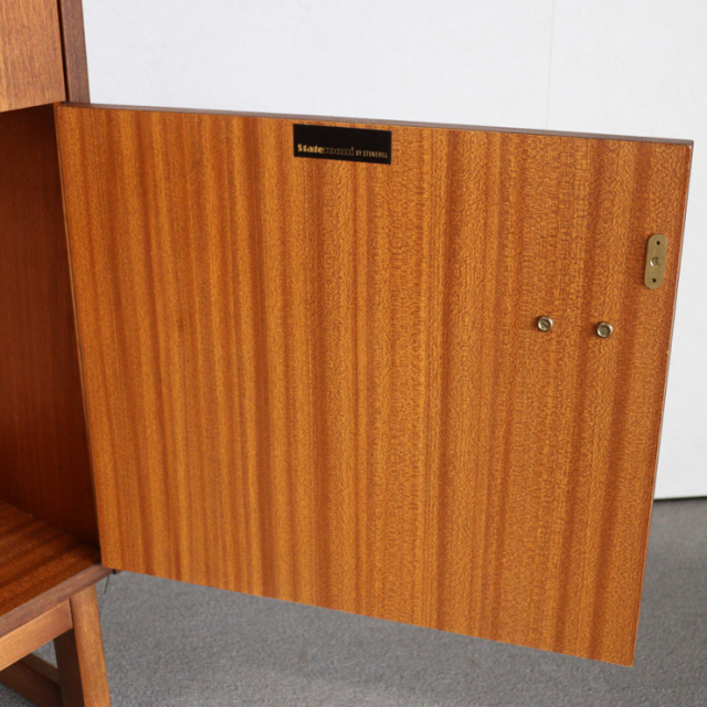 State Room by Stonehill 木製キャビネット
